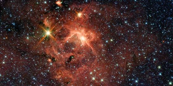 Estrella captada por el telescopio Spitzer - NASA